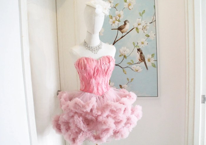 Short pink wedding dress