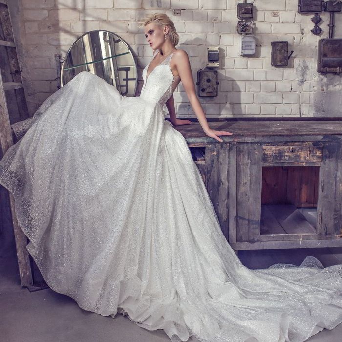 Pnina tornai wedding dress cost