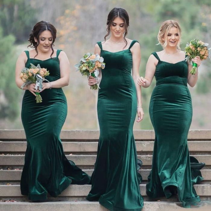 Green long dress for wedding